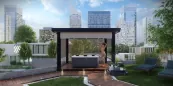 Pergola mit zipSCREEN-Schirm in schwarzem Engel